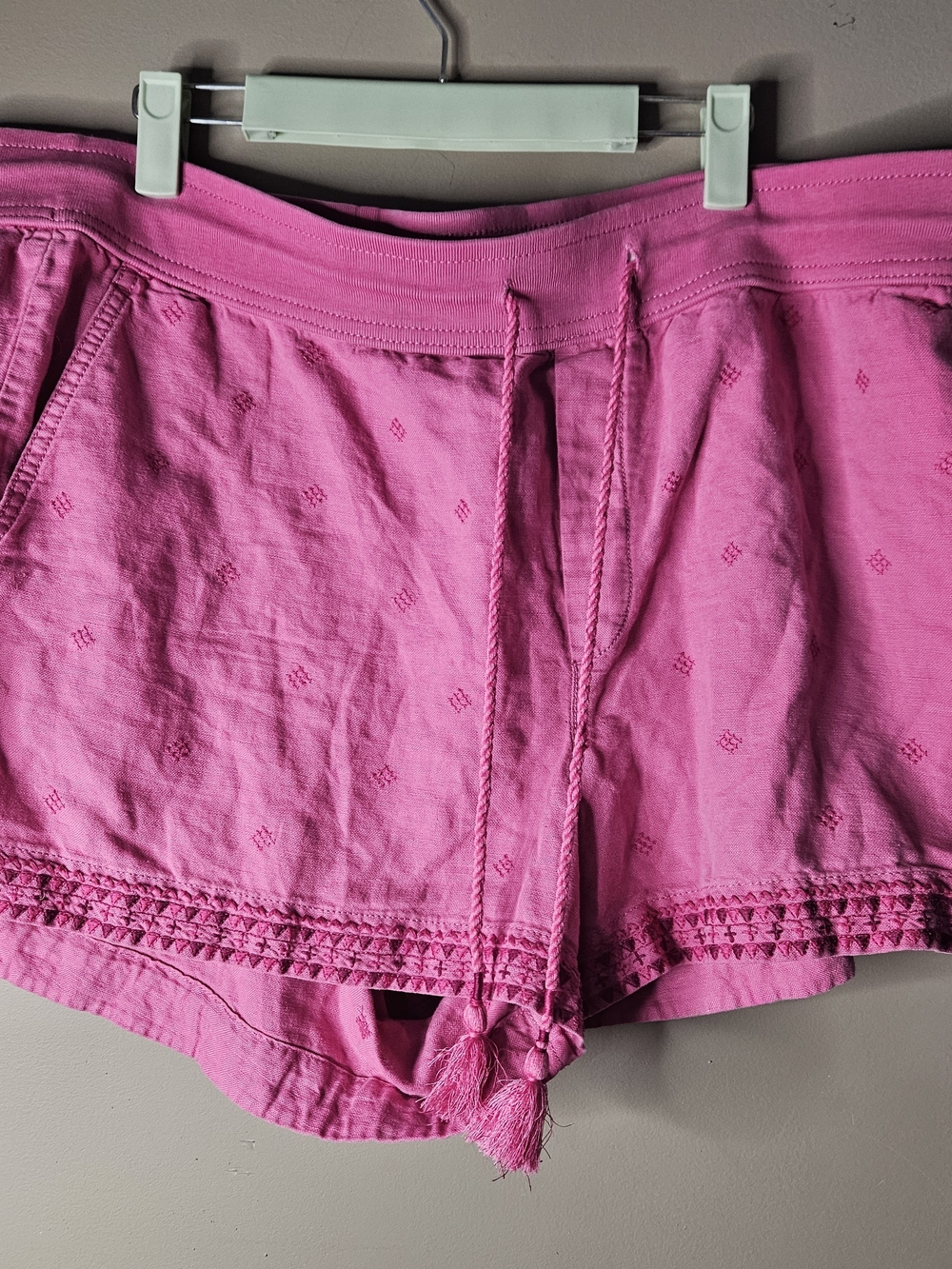 GAP Pink Crochet-Trim Drawstring Shorts Waist 19" Size XL